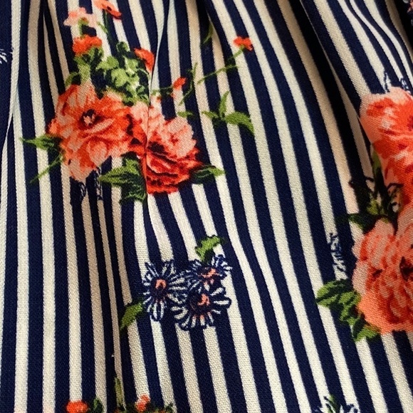 Michelle Girls Romper Preowned Size M - Picture 14 of 14